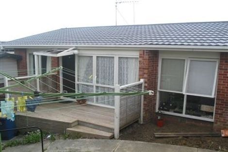 Photo of property in 2/9 East Coast Road, Milford, Auckland, 0620