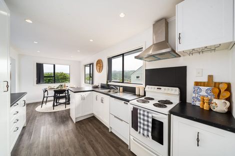 Photo of property in 47 Antrim Crescent, Wainuiomata, Lower Hutt, 5014