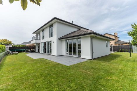 Photo of property in 27 Applefield Court, Northwood, Christchurch, 8051