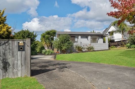 Photo of property in 41 Albatross Road, Red Beach, 0932