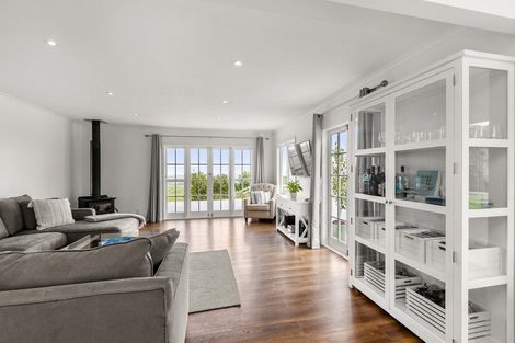 Photo of property in 448 Ruapuke Road, Raglan, 3296