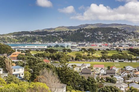 Photo of property in 57 Kinghorne Street, Strathmore Park, Wellington, 6022