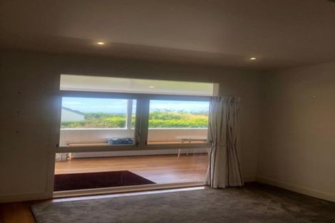 Photo of property in 46a Hinemoa Street, Birkenhead, Auckland, 0626