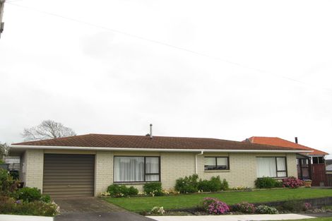 Photo of property in 7 Broadway, Waitara, 4320