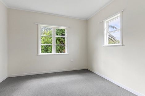 Photo of property in 48 Premier Avenue, Point Chevalier, Auckland, 1022