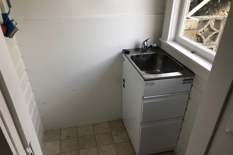 Photo of property in 903 Lyell Street, Akina, Hastings, 4122