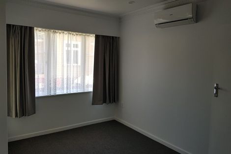 Photo of property in 1/2 Fergusson Avenue, Sandringham, Auckland, 1025