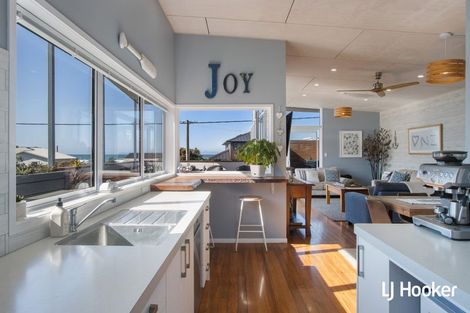 Photo of property in 16a Shaw Road, Waihi Beach, 3611