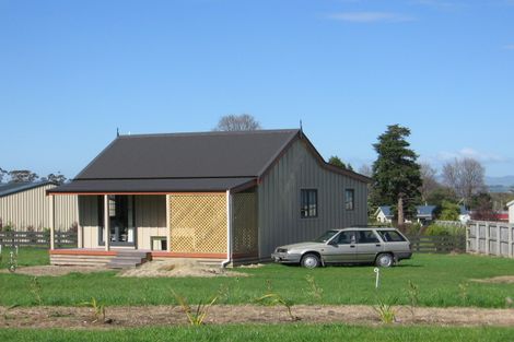 Photo of property in 70 Watt Street, Featherston, 5710