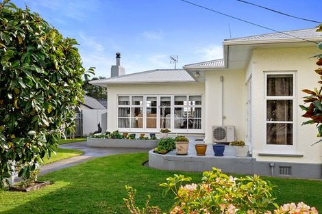 Photo of property in 13 Hori Street, Vogeltown, New Plymouth, 4310