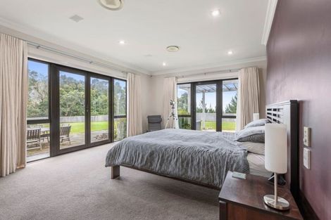 Photo of property in 35 Holdens Road, Henderson, Auckland, 0612