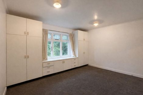 Photo of property in 108 Mortimer Terrace, Brooklyn, Wellington, 6021