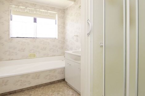 Photo of property in 85 Guy Avenue, Takaro, Palmerston North, 4410