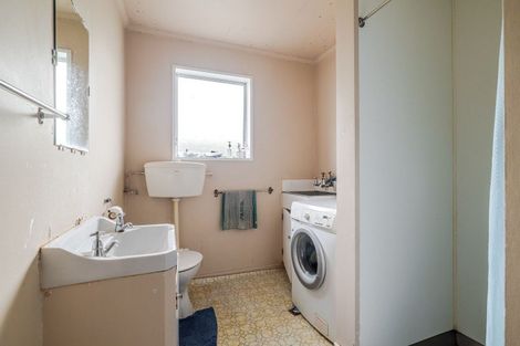 Photo of property in 37 Albert Street, Palmerston North, 4414