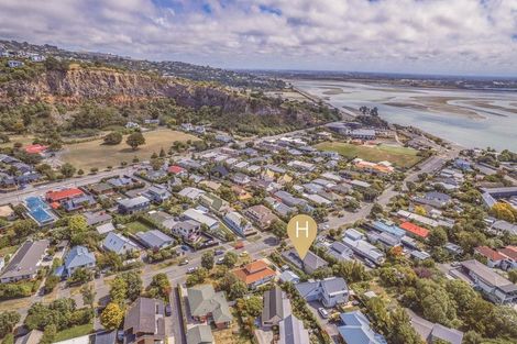Photo of property in 40 Celia Street, Redcliffs, Christchurch, 8081