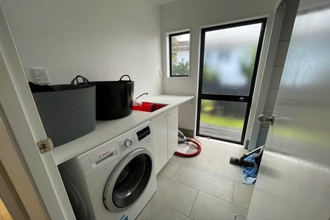 Photo of property in 113 Carnoustie Drive, Wattle Downs, Auckland, 2103