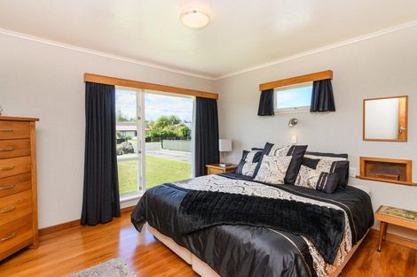 Photo of property in 85 Willoughby Street, Halcombe, Feilding, 4779