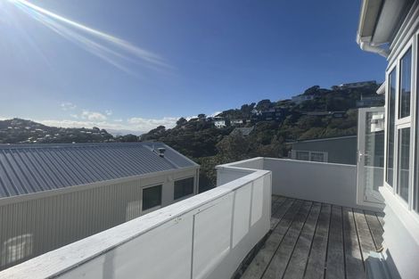 Photo of property in 65 Tannadyce Street, Strathmore Park, Wellington, 6022