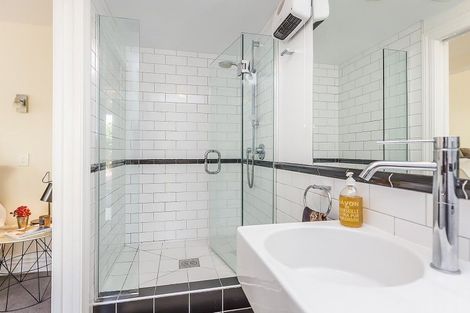 Photo of property in 48 Ellice Street, Mount Victoria, Wellington, 6011