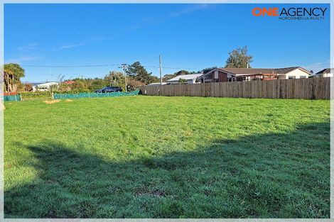 Photo of property in 18 Aru Street, Tangimoana, 4822