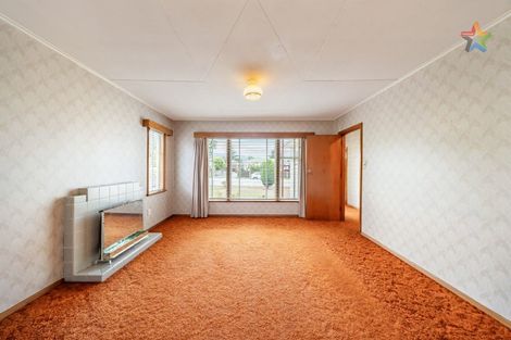 Photo of property in 4 Ashforth Street, Wainuiomata, Lower Hutt, 5014