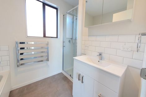 Photo of property in 1/260 Lincoln Road, Addington, Christchurch, 8024