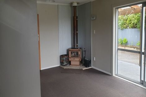 Photo of property in 70 Grant Road, Otatara, Invercargill, 9879