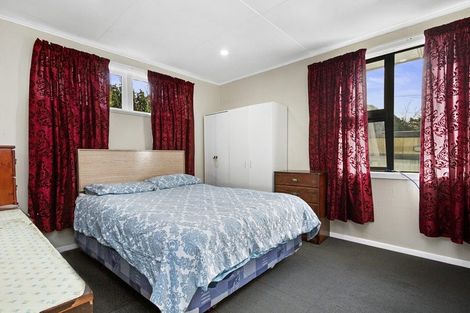 Photo of property in 82 Bell Street, Tawa, Wellington, 5028