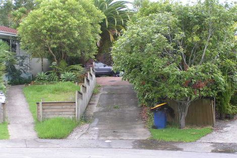 Photo of property in 13 Arde Place, Massey, Auckland, 0614