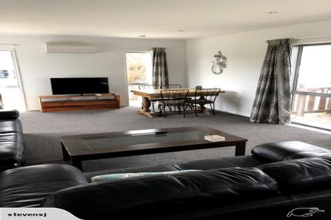 Photo of property in 51 Niven Street, Avondale, Christchurch, 8061