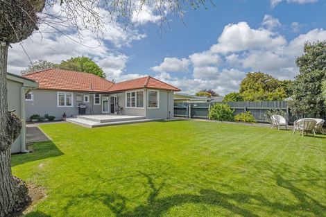 Photo of property in 8 Hughes Avenue, Hokowhitu, Palmerston North, 4410