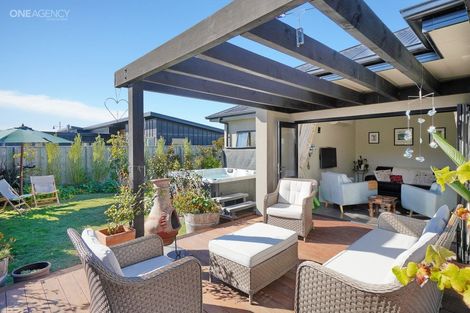 Photo of property in 24 Aroha Street, Pegasus, 7612