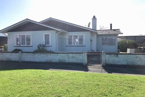 Photo of property in 24 Browne Street, Waitara, 4320