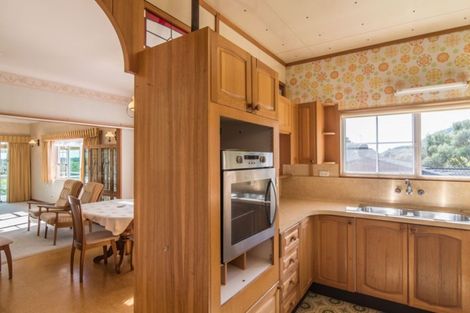 Photo of property in 14 Huia Street, Waikanae, 5036