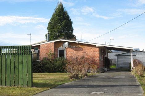 Photo of property in 3 Gunn Street, Te Anau, 9600