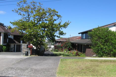 Photo of property in 1/11 Orchard Road, Browns Bay, Auckland, 0630
