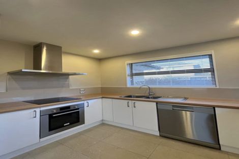 Photo of property in 2/5 Beatrice Place, Avonhead, Christchurch, 8042