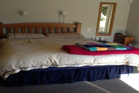 Photo of property in 210 Pembroke Road, Wilton, Wellington, 6012