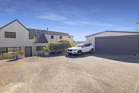 Photo of property in 390 Paremoremo Road, Paremoremo, Auckland, 0632