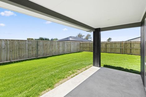 Photo of property in 9 Oak Place, Levin, 5510