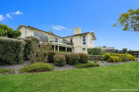 Photo of property in 28 Stace Hopper Drive, One Tree Point, 0118