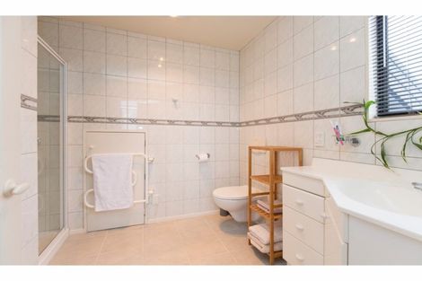 Photo of property in 62 Stanmore Bay Road, Stanmore Bay, Whangaparaoa, 0932