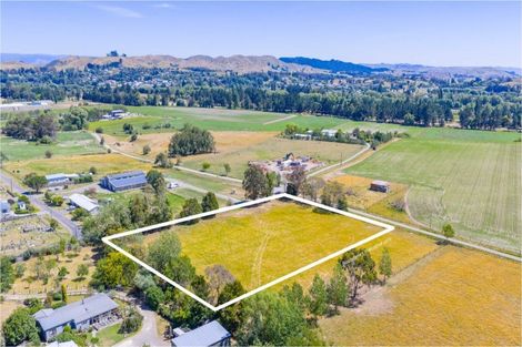 Photo of property in 30 Pa Street, Waipawa, 4275