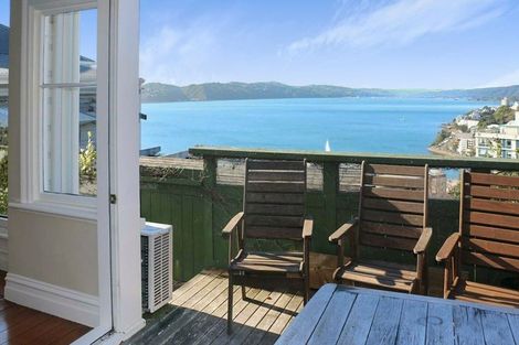 Photo of property in 9 Shannon Street, Mount Victoria, Wellington, 6011