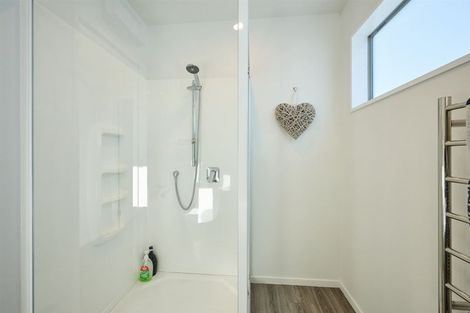 Photo of property in 16 Swyncombe Place, Kaikoura Flat, Kaikoura, 7371