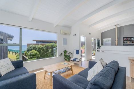 Photo of property in 56 Paku Drive, Tairua, 3508