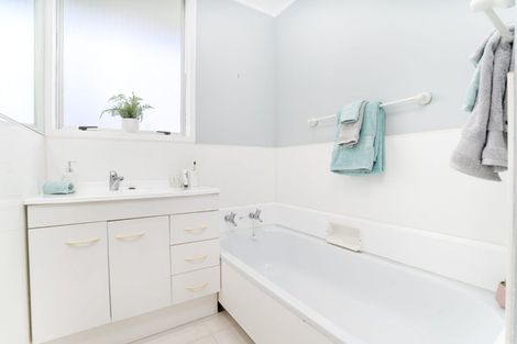 Photo of property in 65 Cunliffe Street, Churton Park, Wellington, 6037