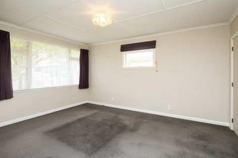 Photo of property in 1 Woodstock Place, Hokowhitu, Palmerston North, 4410