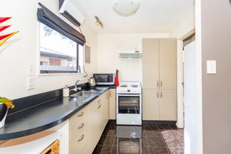 Photo of property in 2/32 Torrens Road, Hillmorton, Christchurch, 8024