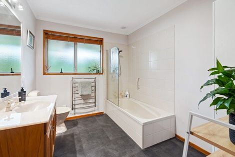 Photo of property in 33 Howorth Road, Fairfield, Dunedin, 9018